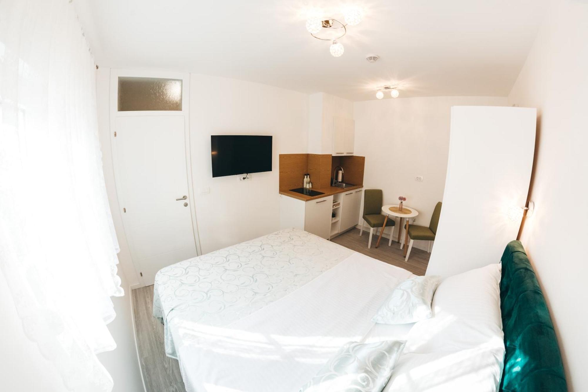 Elegant Studio Apartments Lasta Мостар Екстер'єр фото